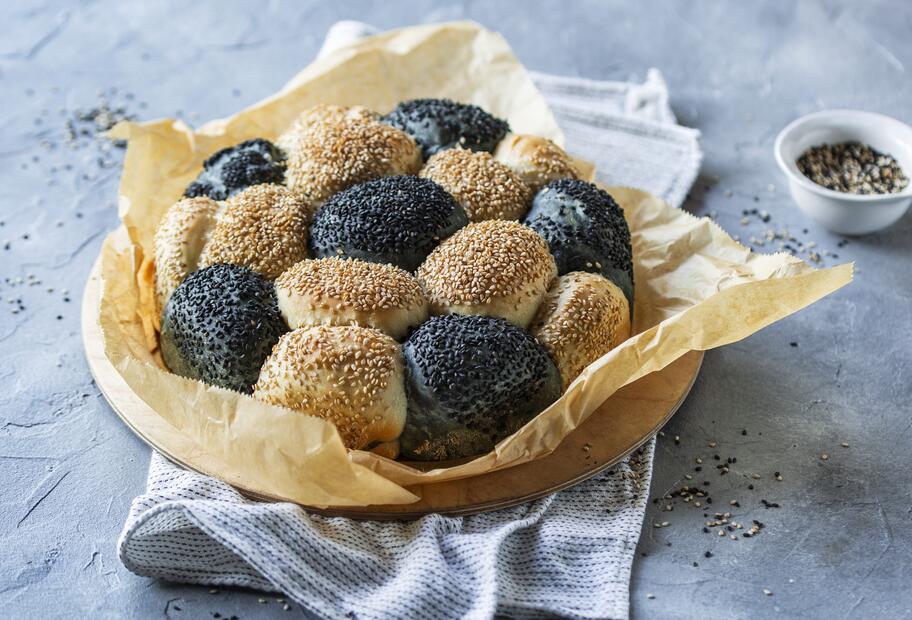 Partysonne im Fußball-Look