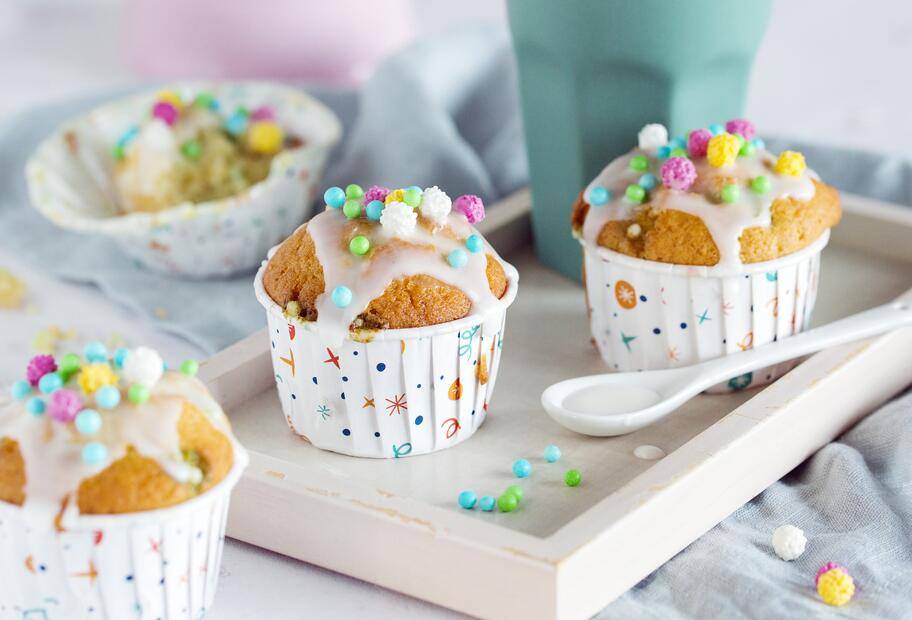 Saftige Konfetti-Muffins