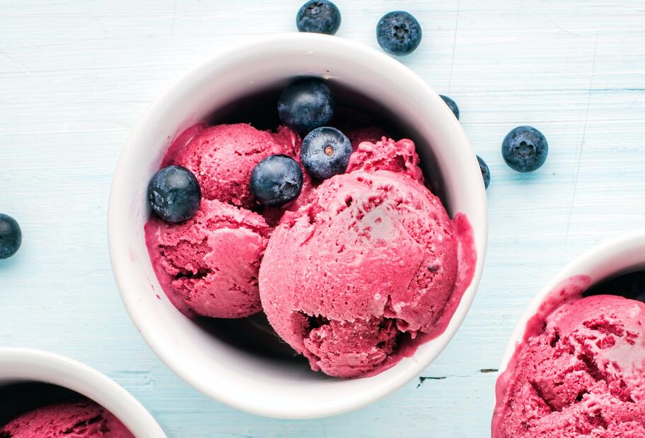 Himbeereis mit Joghurt