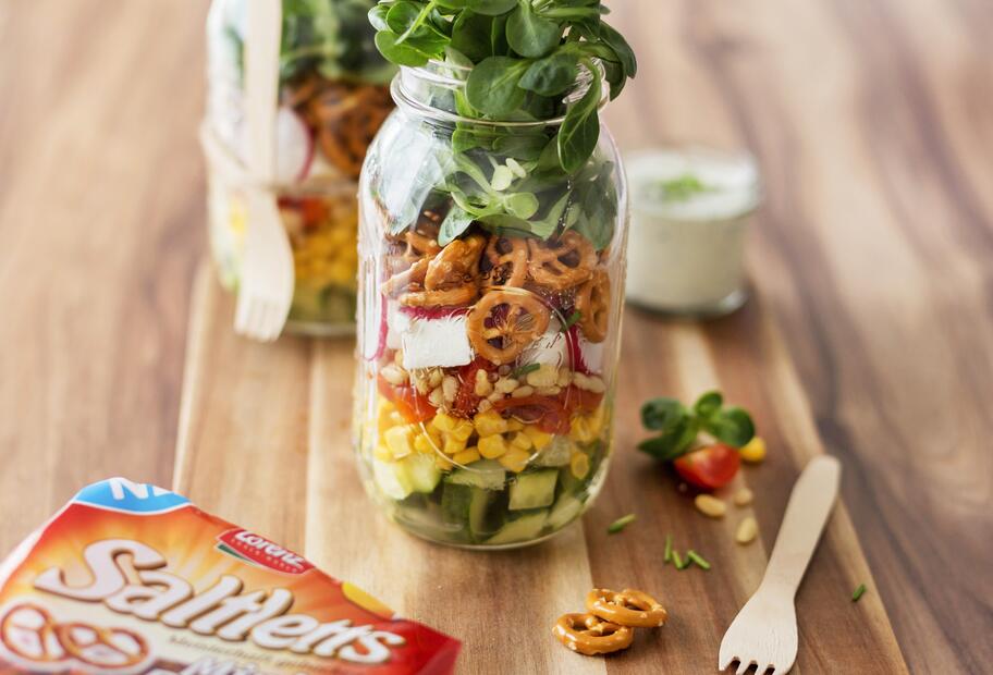 Knackiger Schichtsalat to go