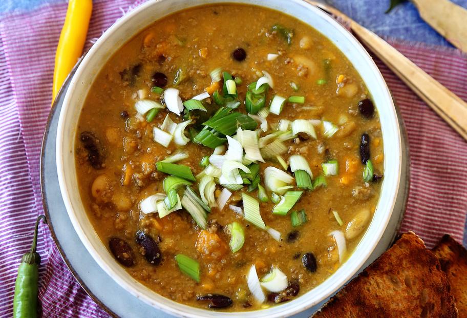Süßkartoffel-Bohnen-Chili