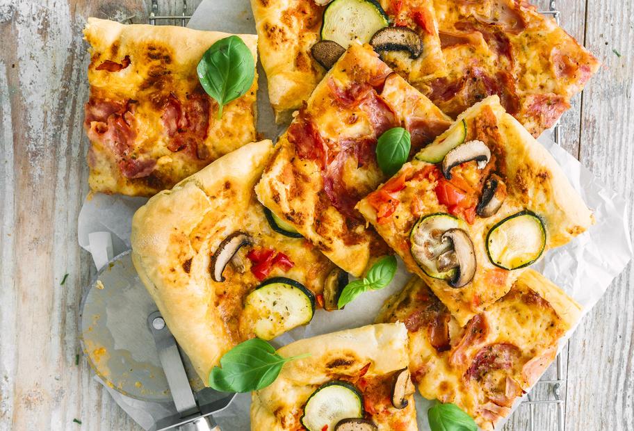 Pizza Vom Blech - Rezepte Suchen