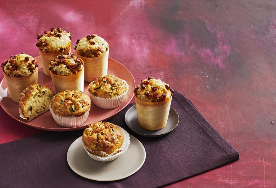Würziger Snack: Spanische Muffins mit Chorizo