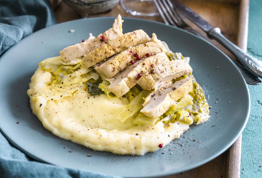 Senf-Honig-Hähnchen mit Stampf und Wirsing