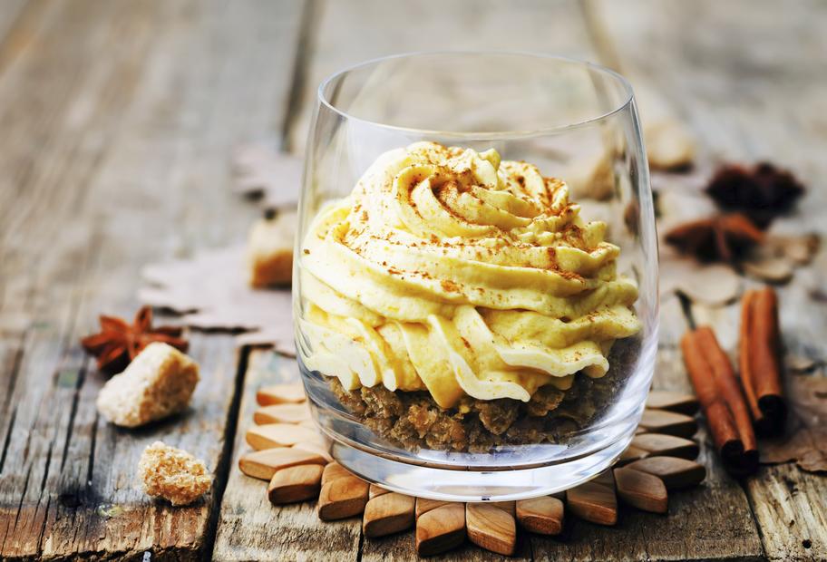 Kürbis-Schichtspeise mit Quark