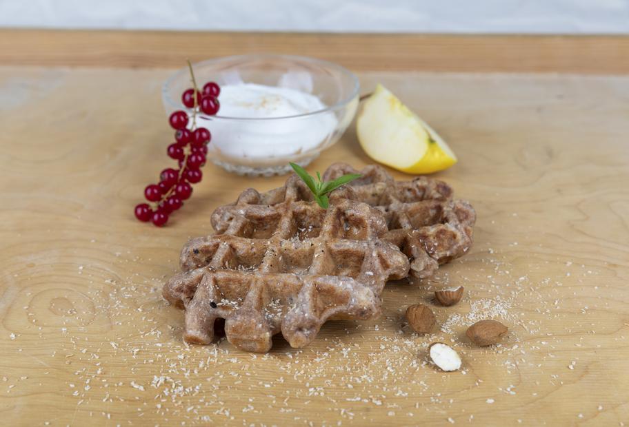 Vegane Apfel-Dinkel-Waffeln