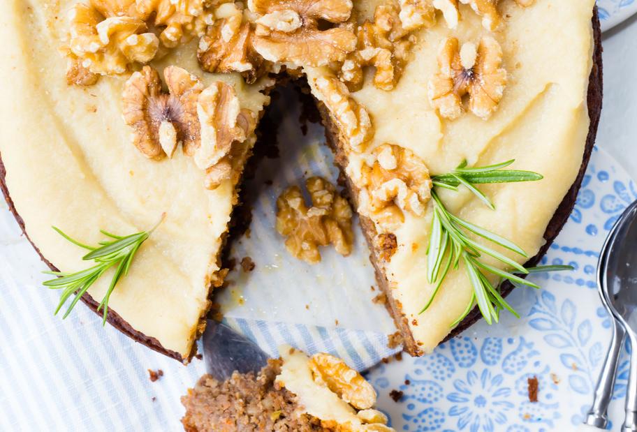 Karotten-Walnuss-Kuchen