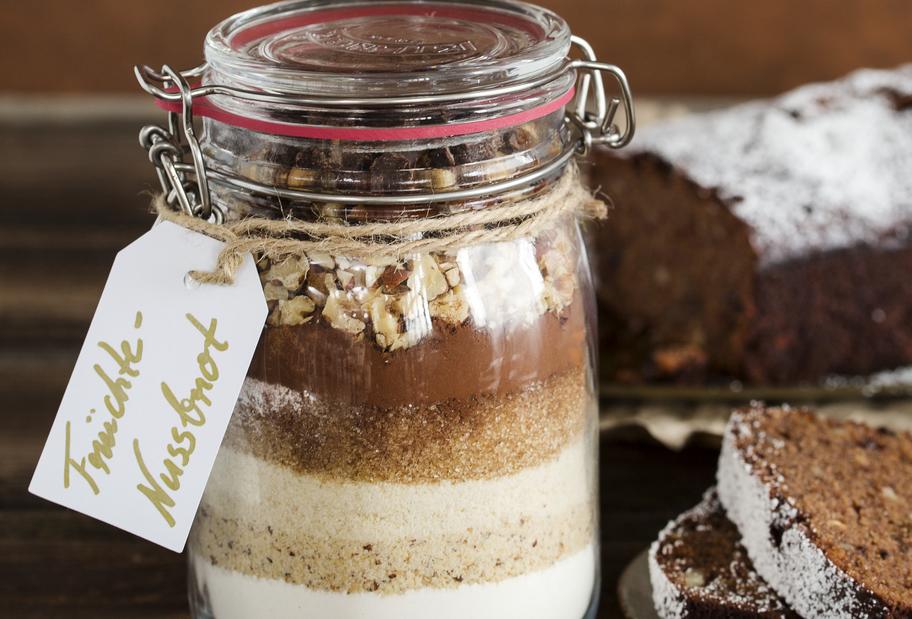 Backmischung für Früchte-Nussbrot