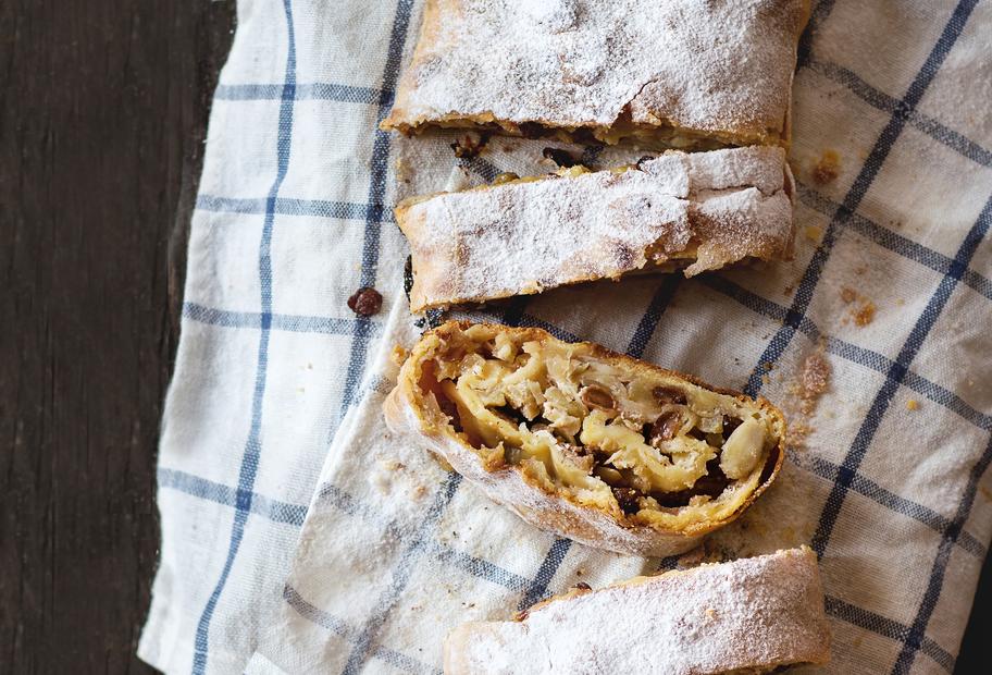 Winterlicher Apfelstrudel