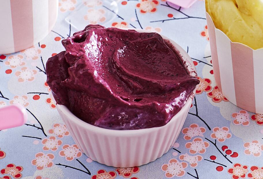 Südsee-Eis mit Kokosmilch