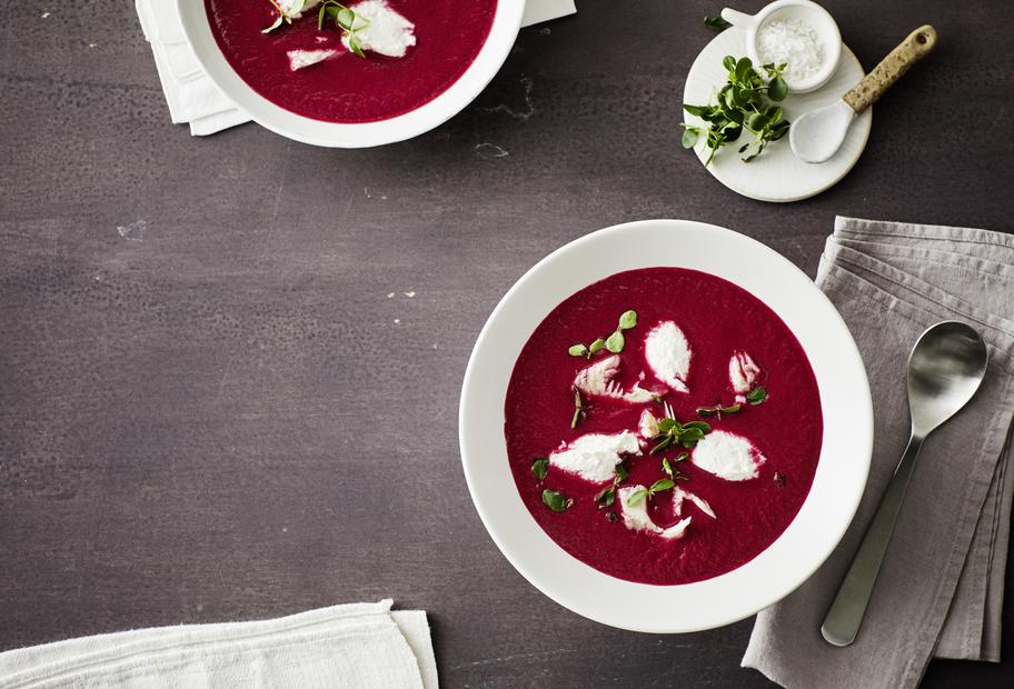 Rote-Bete-Rotkohl-Suppe