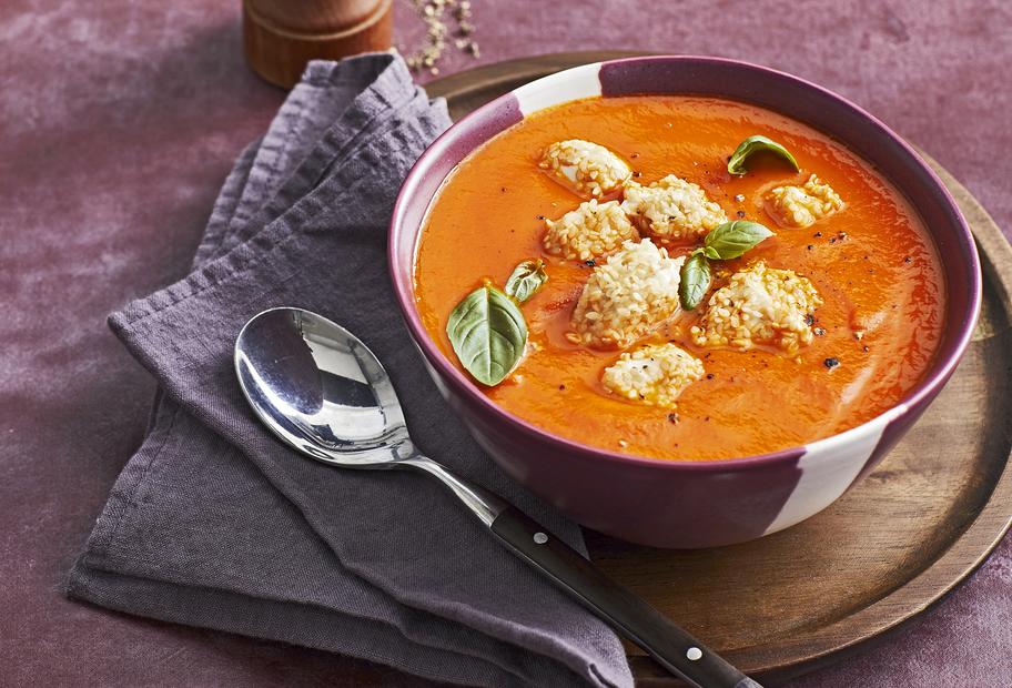 Tomatensuppe mit Sesam-Hähnchen aus dem Varoma&reg;