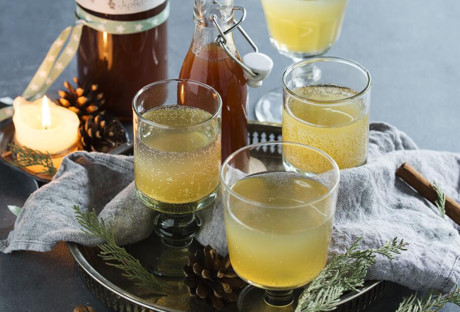 Apfel-Punsch-Sirup