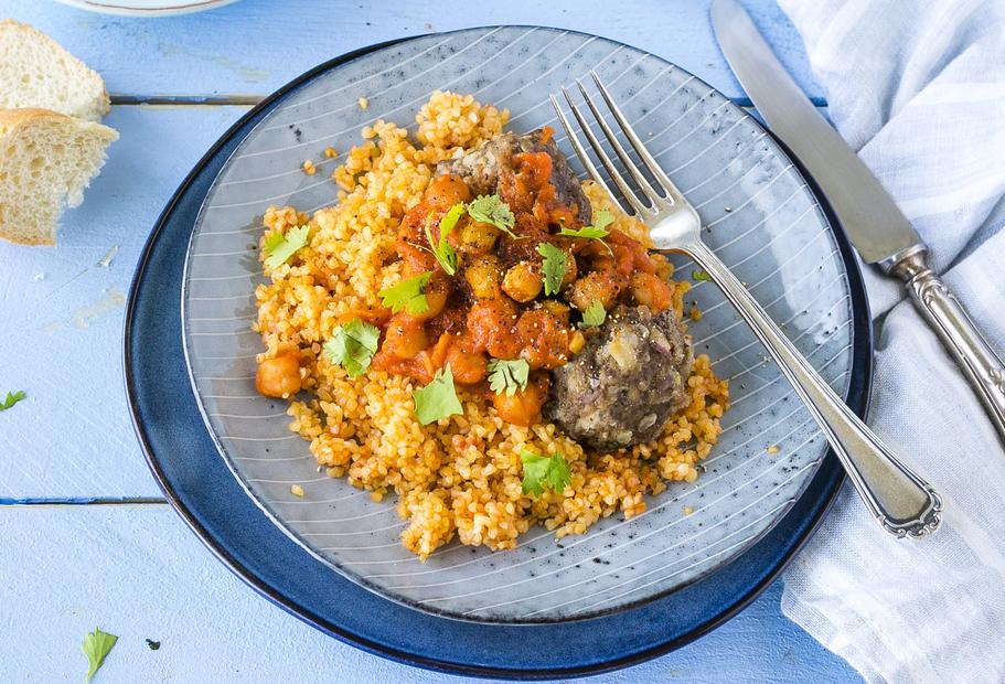 Orientalische Lammhackbällchen mit Bulgur