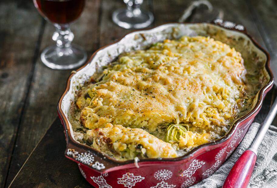 Schnitzelauflauf mit Gnocchi-Kruste