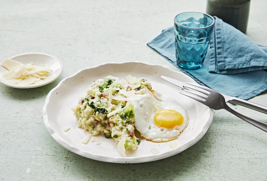 Wirsing-Risotto mit Spiegelei