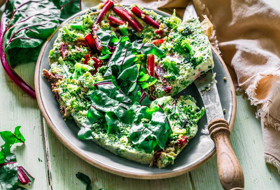 Kräuter-Frittata mit Brokkoli