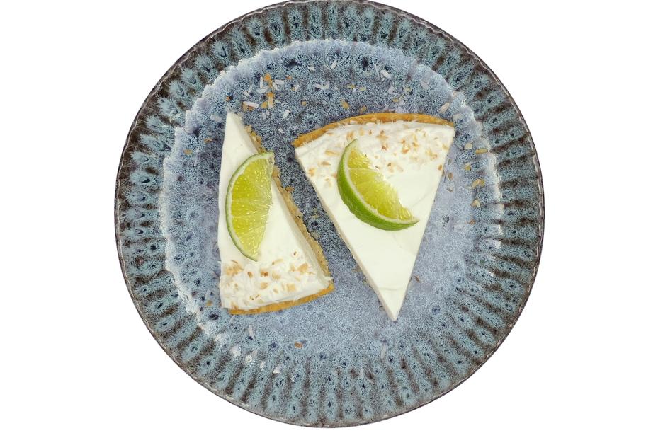 Limetten-Kokos-Frischkäse-Torte