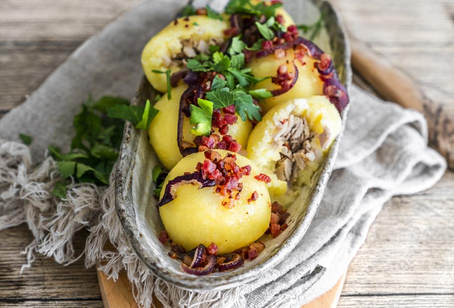 Original Pyzy mit Speck und Zwiebeln