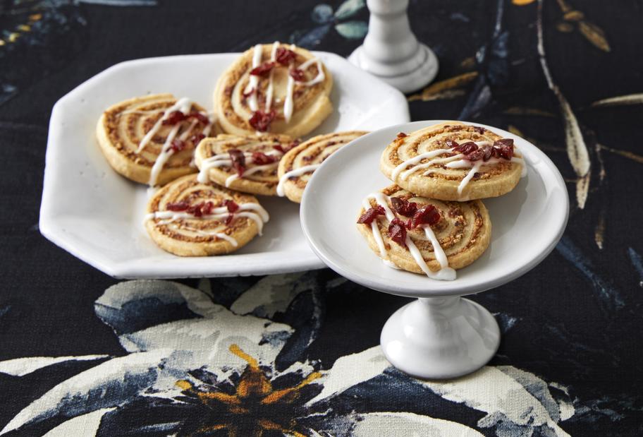 Zimtschnecken-Kekse mit Haselnüssen und Cranberries für den Thermomix®
