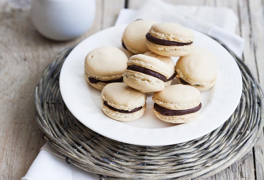 Mandel-Macarons mit Schokofüllung für den Thermomix®