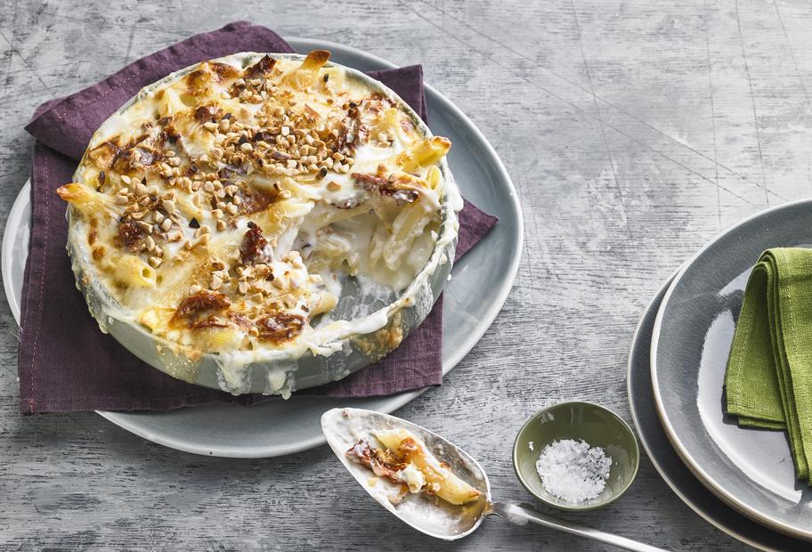 Penne überbacken mit Mandelbröseln