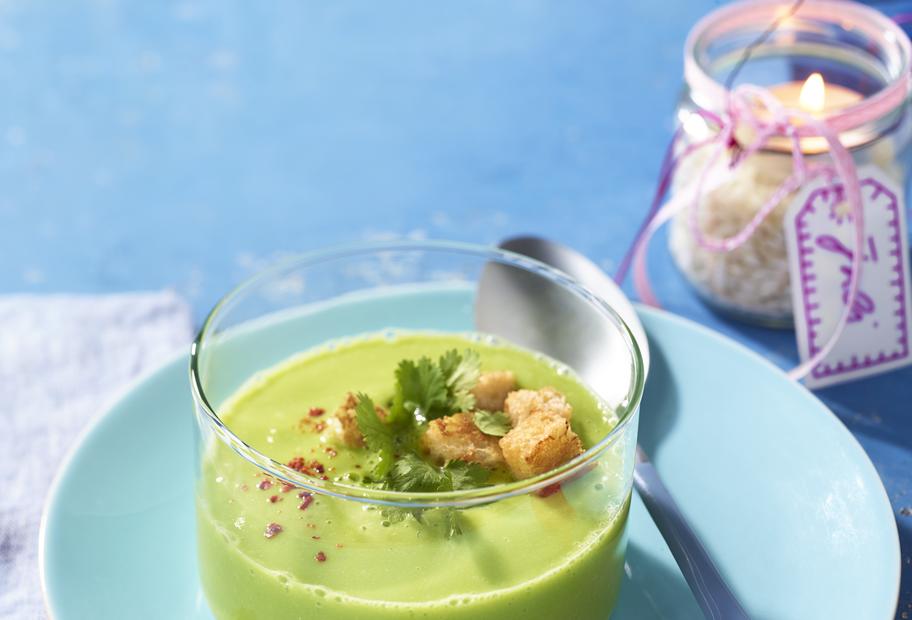 Kalte Erbsen-Avocado-Suppe