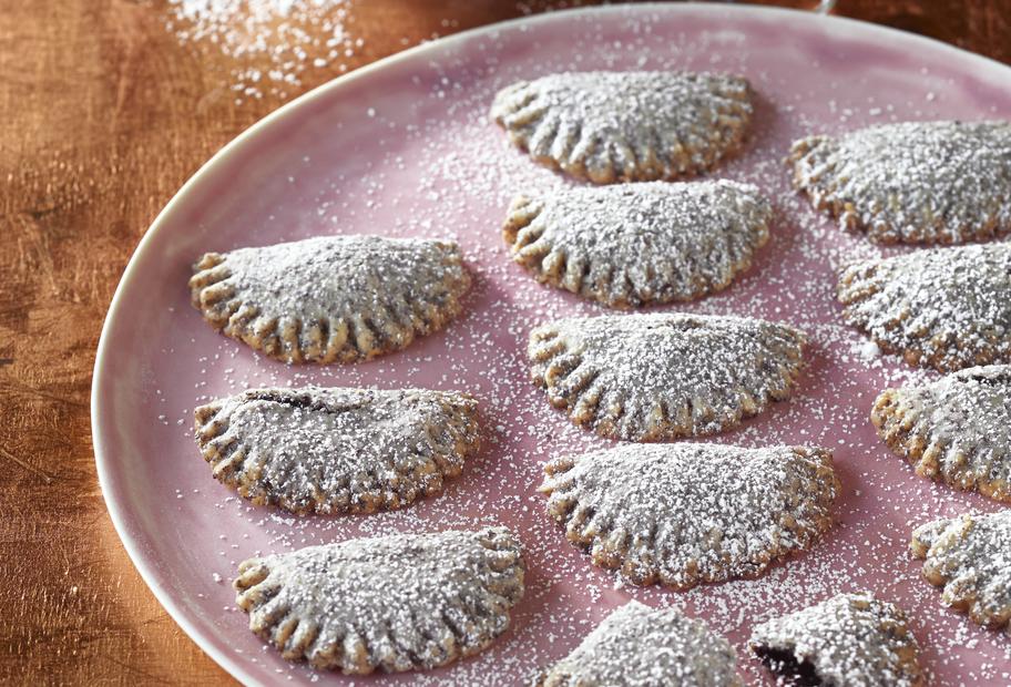 Mohn-Pflaumenmus-Ravioli