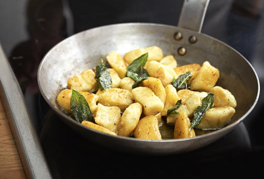 Gnocchi in edler Salbeibutter