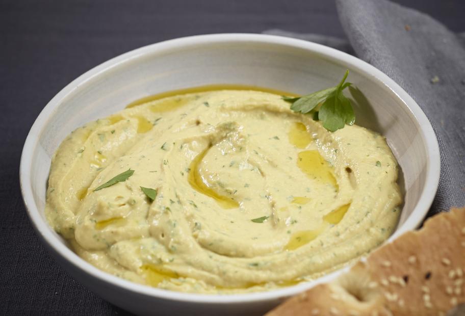 Hummus mit Petersilie