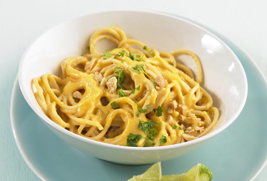 Nudeln mit Karottensugo