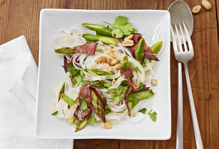 Asiatischer Spargelsalat