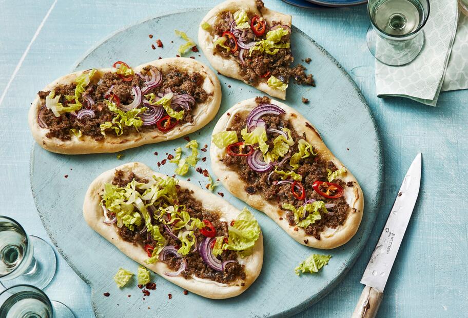 Fladenbrot mit Hackfleisch