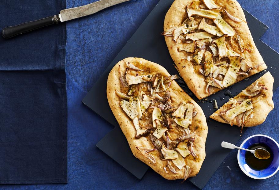 Focaccia mit Kräuterseitlingen