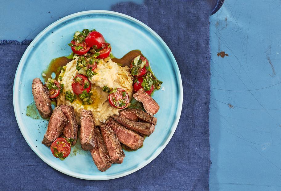 Steak mit Bohnenpüree