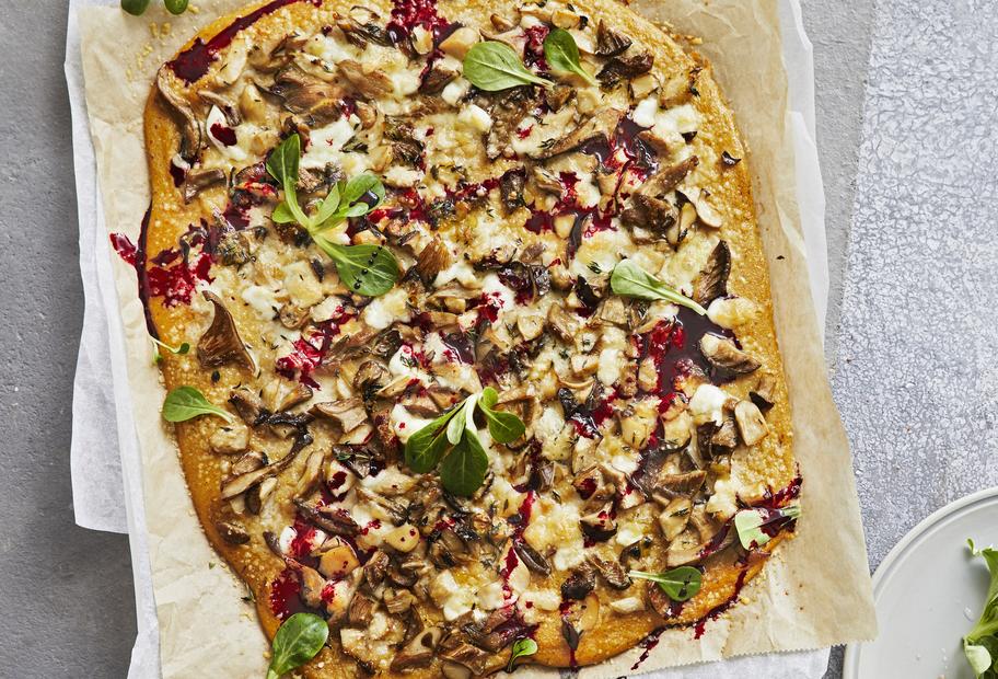 Polenta-Pizza mit Pilzen