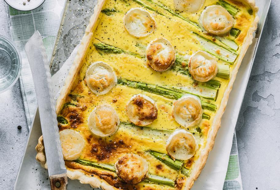 Spargelquiche mit Ziegenkäse
