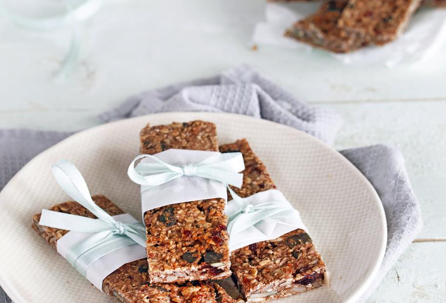 Kernige Granola-Riegel für den Thermomix®