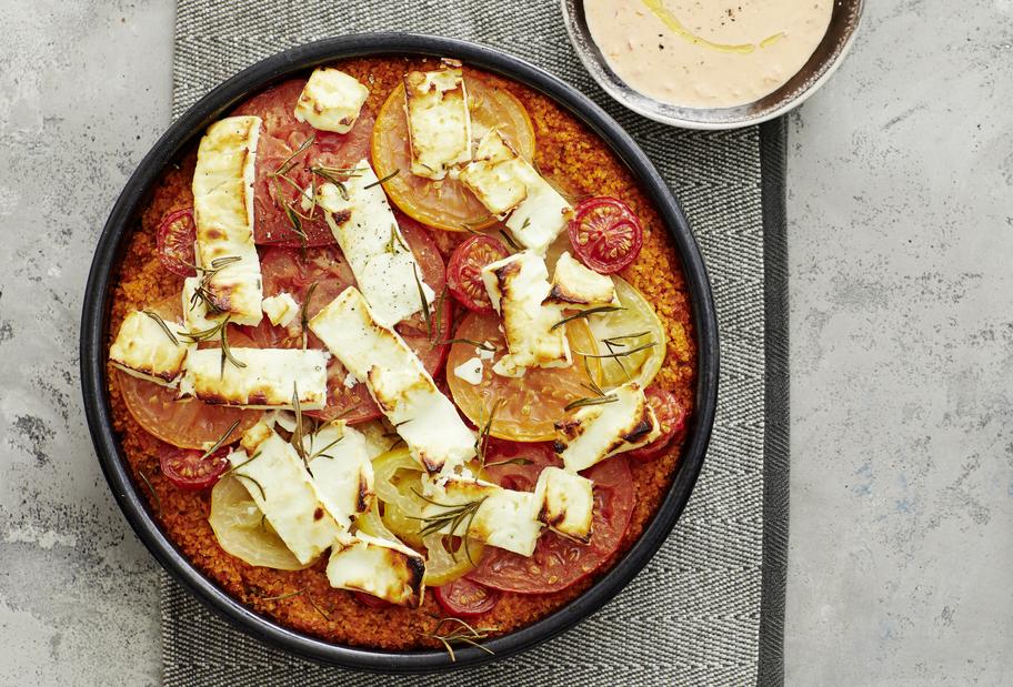 Vegetarischer Bulgur-Auflauf mit Zucchini und Feta