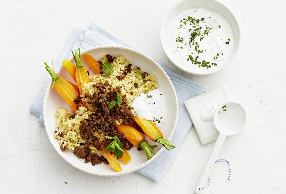 Bulgur mit Karotten und Hackfleisch