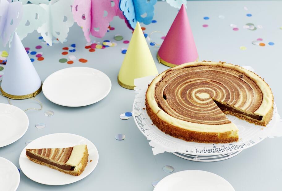 Schoko-Kokos-Baumstammkuchen