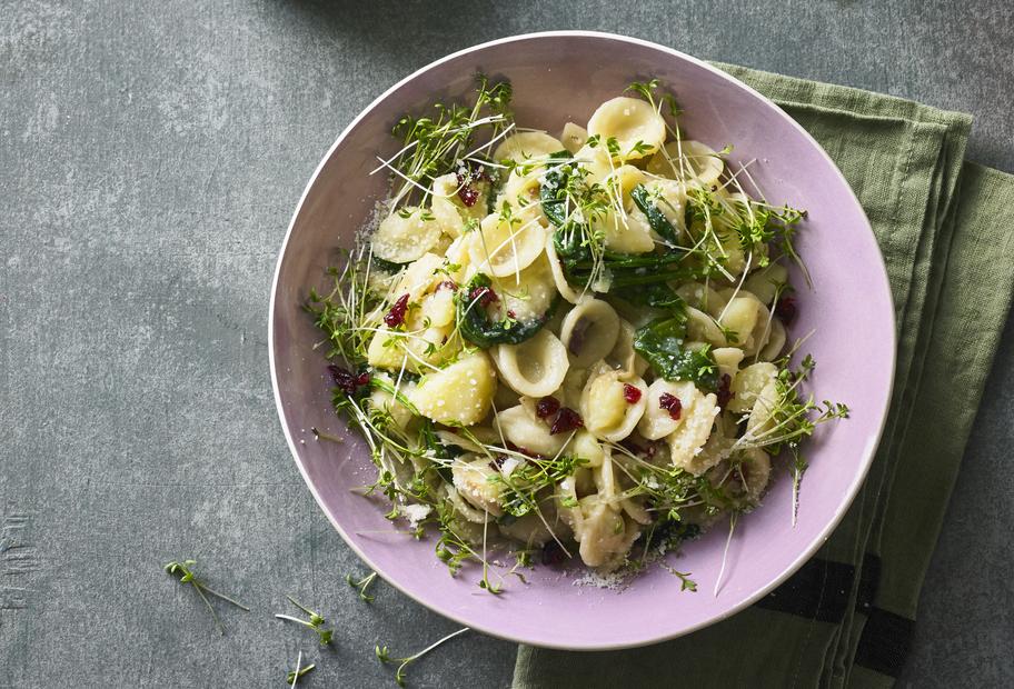 Orecchiette im Kartoffel-Kresse-Fond