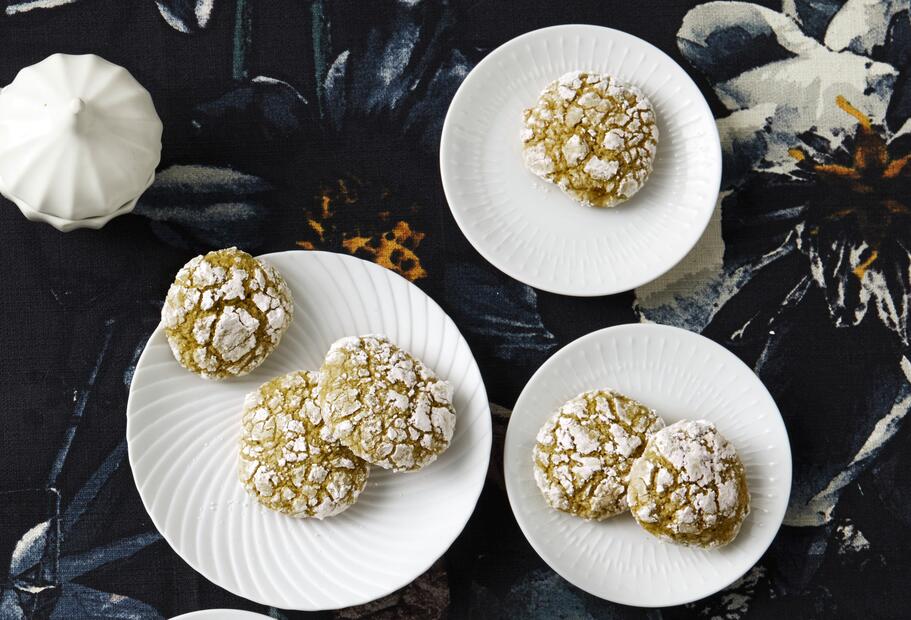 Matcha-Aprikosen-Schneebälle