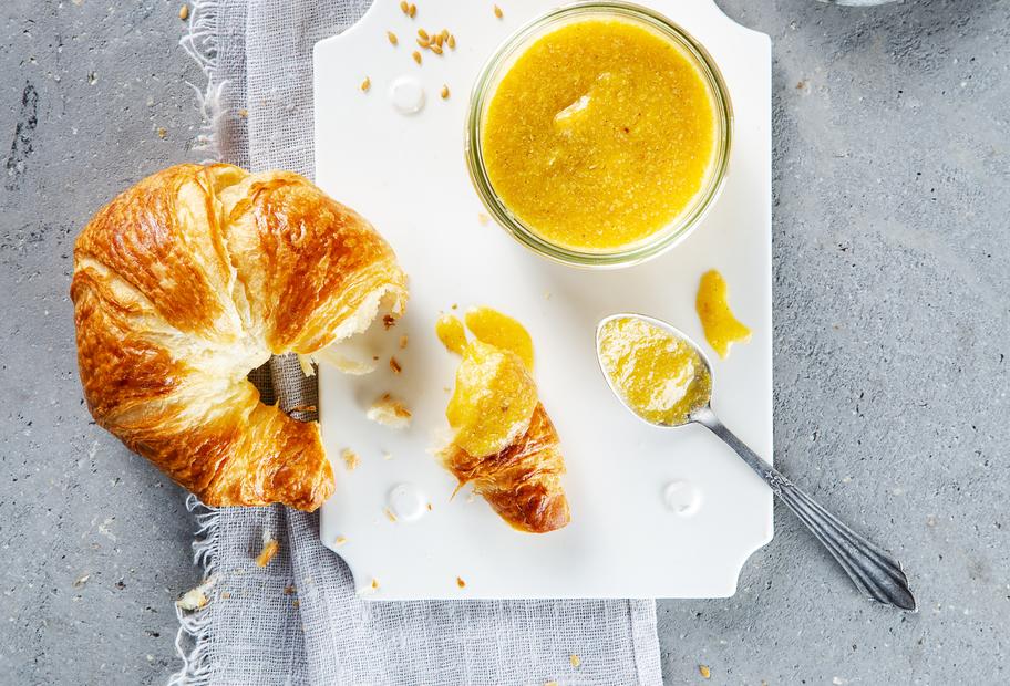 Pfirsichaufstrich mit Leinsamen