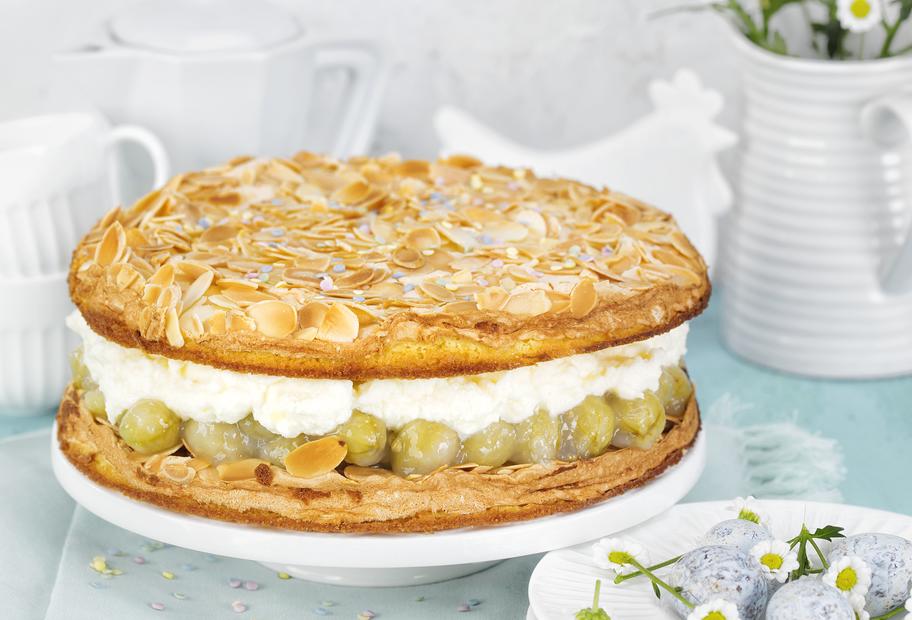 Stachelbeertorte mit Baiser
