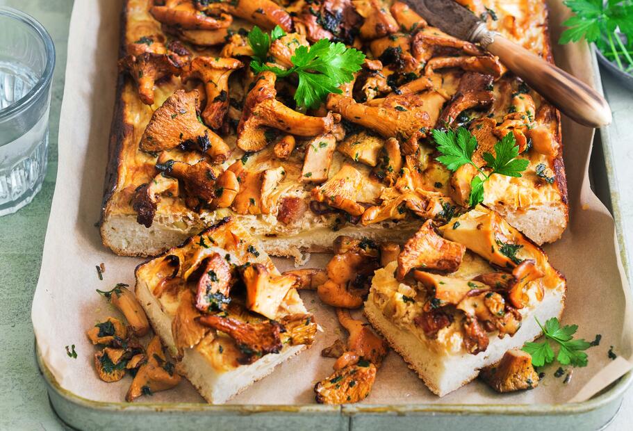 Focaccia mit Pfifferlingen