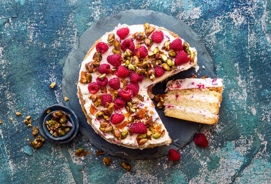 Himbeer-Torte mit Pistazien