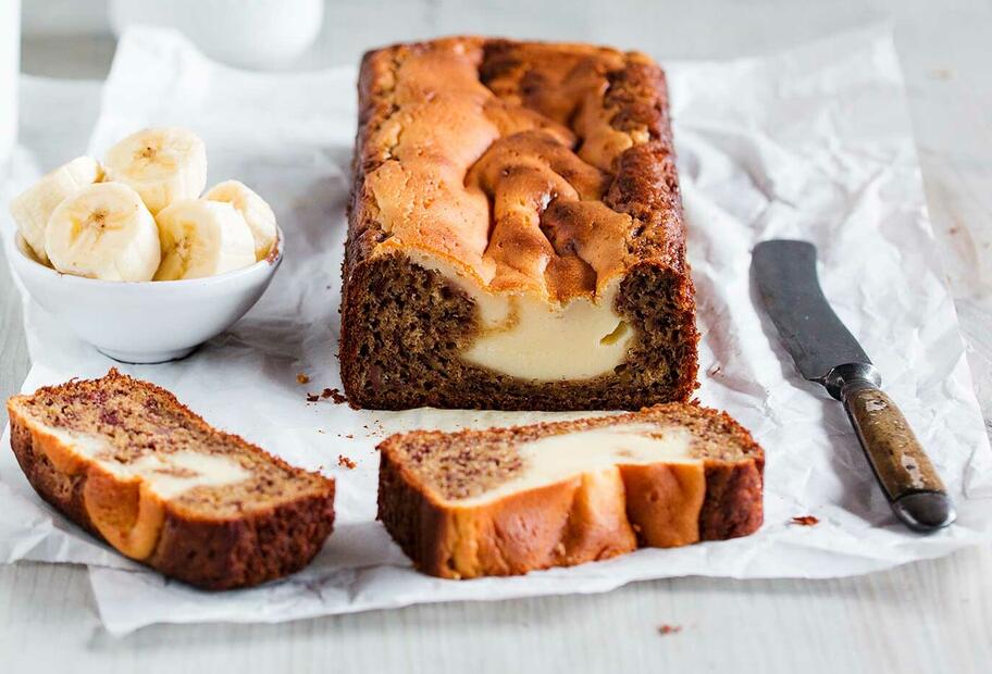 Banana Cheesecake Bread