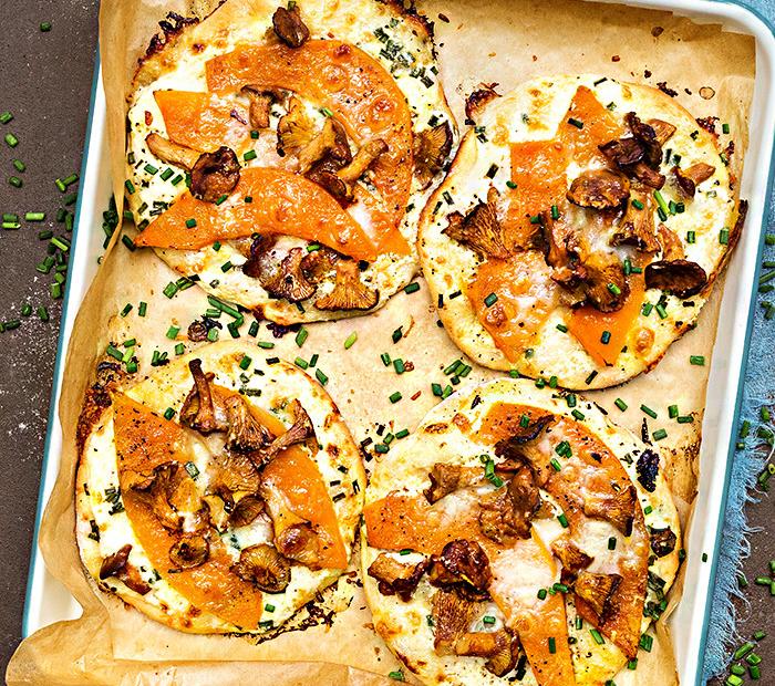 Kleine Herbst-Pizzen
