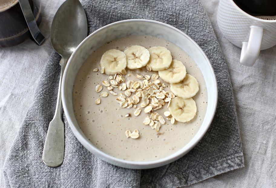 Getreidebrei mit Bananen aus 4 Zutaten